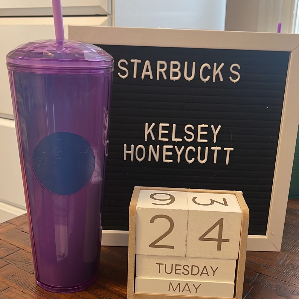 BNWT Venti Purple Dome Starbucks Cold Cup